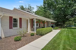 3842 Quailhollow Ct, Mad River Twp, OH 45502 - Photo 4