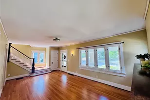 62 E Dixon Ave, Oakwood, OH 45419 - Photo 12