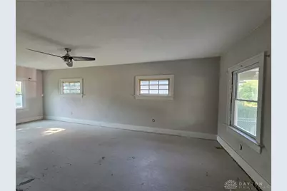 860 Kumler Avenue, Dayton, OH 45402 - Photo 8
