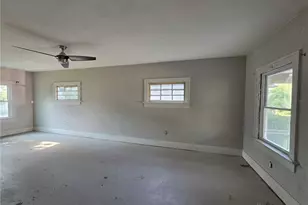 860 Kumler Ave, Dayton, OH 45402 - Photo 8