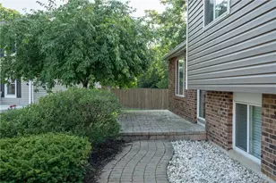 4181 Grouse Ct, Beavercreek, OH 45430 - Photo 4