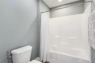 1350 Clydesdale Ct, Washington Twp, OH 45458 - Photo 24