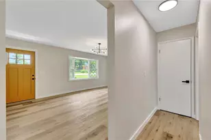 6701 Ellen Dr, Jefferson Twp, OH 45417 - Photo 30