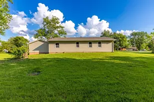 6701 Ellen Dr, Jefferson Twp, OH 45417 - Photo 32