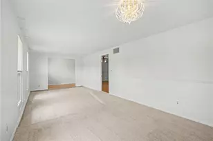 7361 Claircrest Dr, Huber Heights, OH 45424 - Photo 14
