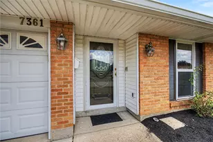 7361 Claircrest Dr, Huber Heights, OH 45424 - Photo 4