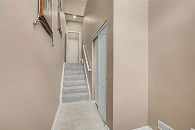 9472 Tahoe Drive, Washington Twp, OH 45458 - Photo 6