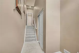 9472 Tahoe Dr, Washington Twp, OH 45458 - Photo 6