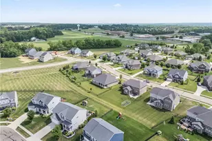 3581 Cypress Pointe Dr, Bellbrook, OH 45305 - Photo 12
