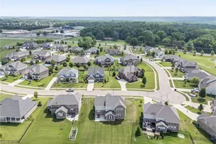 3581 Cypress Pointe Dr, Bellbrook, OH 45305 - Photo 80