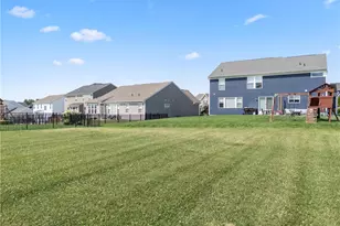 3581 Cypress Pointe Dr, Bellbrook, OH 45305 - Photo 16