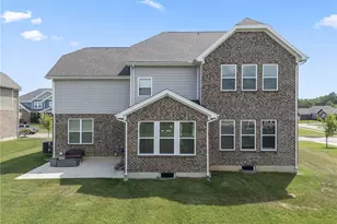 3581 Cypress Pointe Dr, Bellbrook, OH 45305 - Photo 14