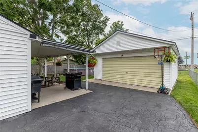 370 Skyview Drive, Vandalia, OH 45377 - Photo 6