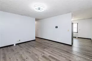 518 Monaco Dr, Springfield, OH 45506 - Photo 6