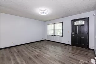 518 Monaco Dr, Springfield, OH 45506 - Photo 4