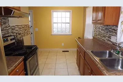 742 Cleverly Road, Dayton, OH 45417 - Photo 4