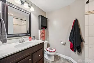 1576 Burchwood, Fairborn, OH 45324 - Photo 18