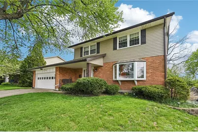 1576 Burchwood, Fairborn, OH 45324 - Photo 4