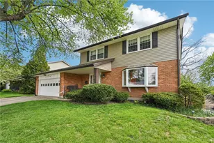 1576 Burchwood, Fairborn, OH 45324 - Photo 4