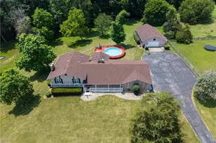 6961 Farmersville Germantn Pike, Germantown, OH 45327 - Photo 2
