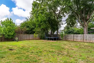 401 S Alex Rd, West Carrollton, OH 45449 - Photo 6