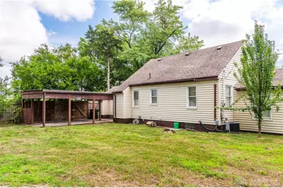 401 S Alex Road, West Carrollton, OH 45449 - Photo 4