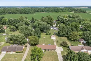 7815 Windham Rd, Bethel Twp, OH 45371 - Photo 36