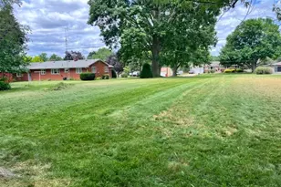 2520 Hollyview St NE, Canton, OH 44721 - Photo 78