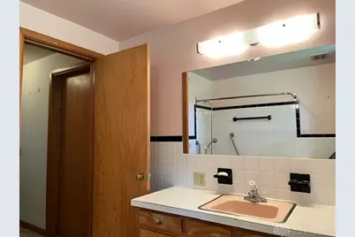2520 Hollyview St NE, Canton, OH 44721 - Photo 28