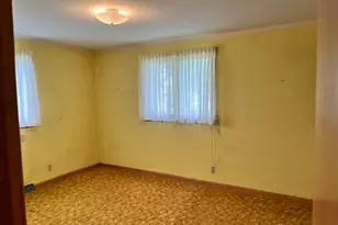 2520 Hollyview St NE, Canton, OH 44721 - Photo 36