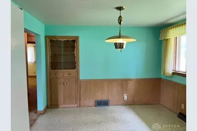 2520 Hollyview St NE, Canton, OH 44721 - Photo 8