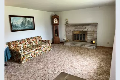 2520 Hollyview St NE, Canton, OH 44721 - Photo 6