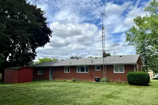 2520 Hollyview St NE, Canton, OH 44721 - Photo 72