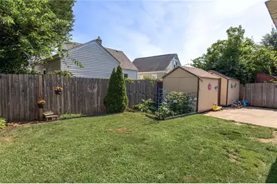 323 Holmes Drive, Fairborn, OH 45324 - Photo 8