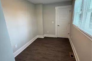 1042 W 2nd St, Dayton, OH 45402 - Photo 14