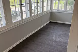 1042 W 2nd St, Dayton, OH 45402 - Photo 2