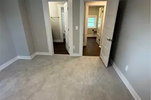 1042 W 2nd St, Dayton, OH 45402 - Photo 18