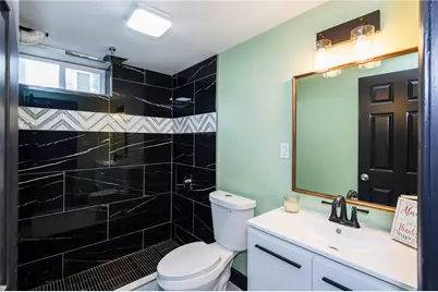 2421 Rugby Road, Dayton, OH 45406 - Photo 32