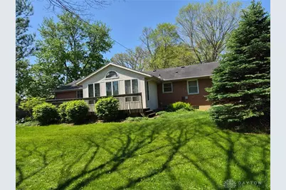 1072 Firewood Drive, Beavercreek, OH 45430 - Photo 2