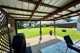 303 Pinewood Ave, Piqua, OH 45356 - Photo 8
