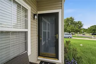 70 E Long Meadow Dr, Springboro, OH 45066 - Photo 10