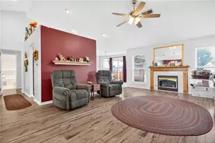 1034 Meadowrun Rd, Englewood, OH 45322 - Photo 6