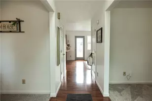 2748 Conestoga St, Springfield, OH 45503 - Photo 4