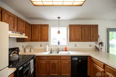 2748 Conestoga Street, Springfield, OH 45503 - Photo 14