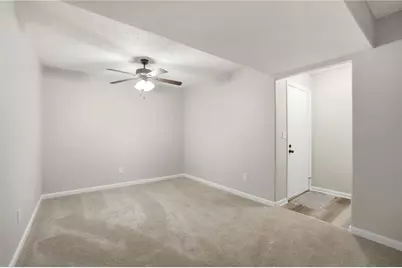 6451 Kindred Square, Miami Township, OH 45449 - Photo 4