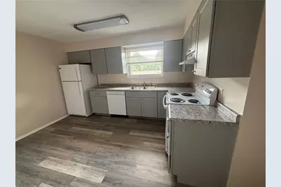 4527 Wilmington Pike #4, Kettering, OH 45440 - Photo 4