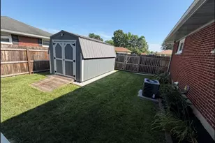 4605 Laredo St, Moorefield Twp, OH 45503 - Photo 24