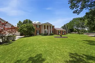 5000 Marilake Cir, Kettering, OH 45429 - Photo 4