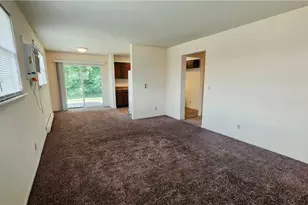 161 Wyndcrest Ct, Monroe, OH 45050 - Photo 6