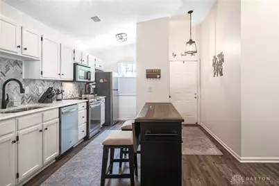 6657 Brigham Square, Centerville, OH 45459 - Photo 2